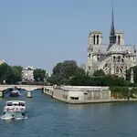 Paris-sur-seine-chez-caroline * Paris
