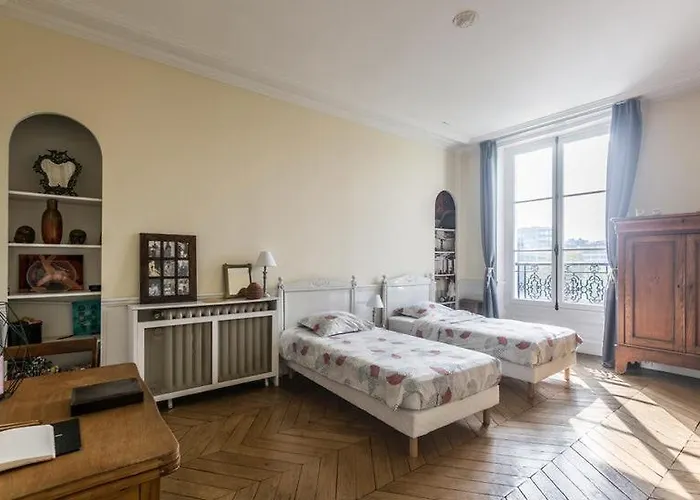 Paris-sur-seine-chez-caroline Apartment *