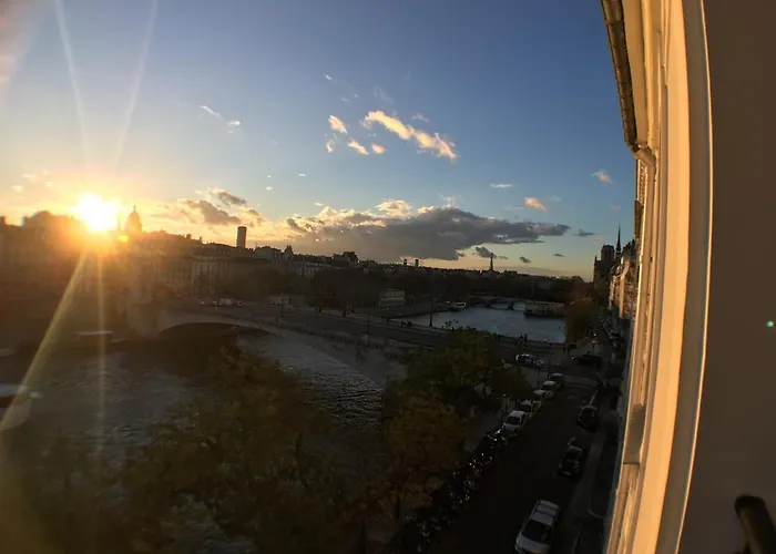 Paris-sur-seine-chez-caroline *