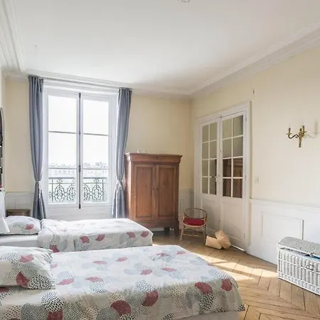 Апартаменты Paris-sur-seine-chez-caroline *